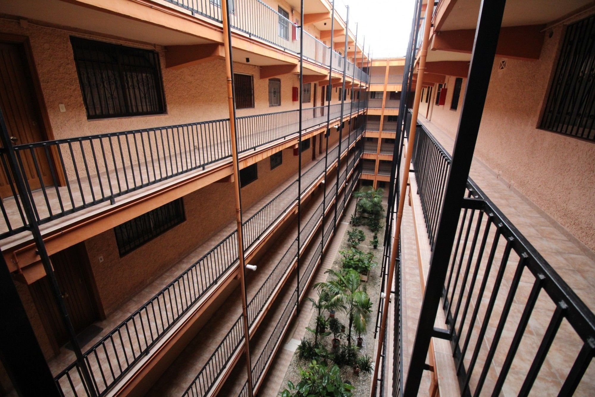 Apartment 3 *